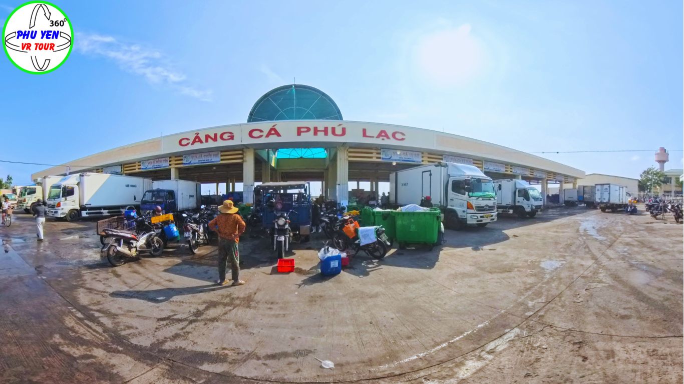 Cảng Cá Phú Lạc